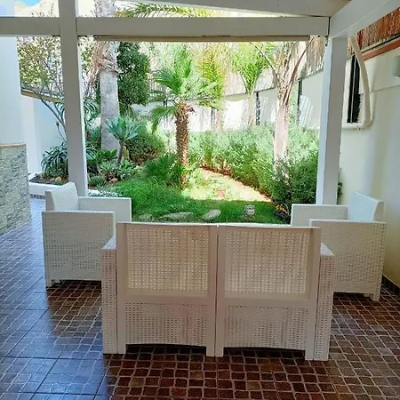 The Garden House Scala Dei Turchi Apartman *
