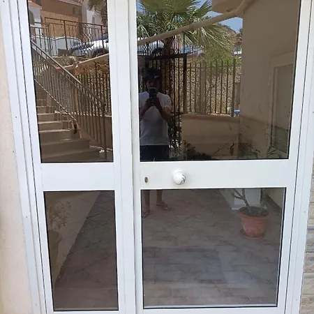 The Garden House Scala Dei Turchi Apartman *